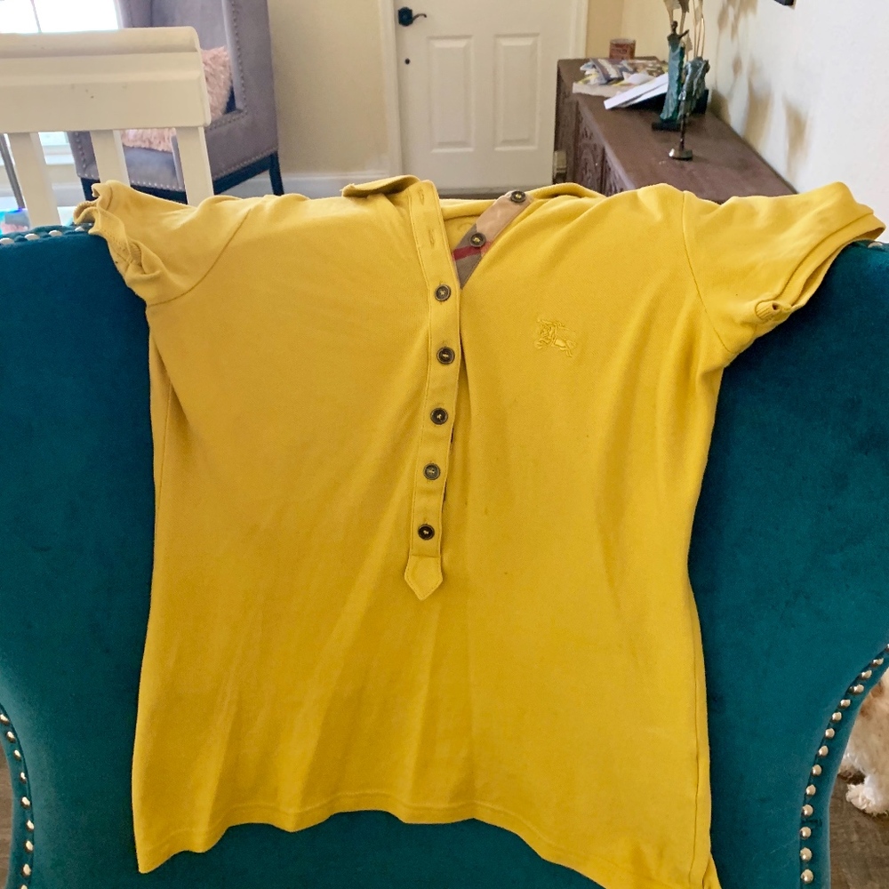 Burberry Polo. Super Nice Yellow  Size S